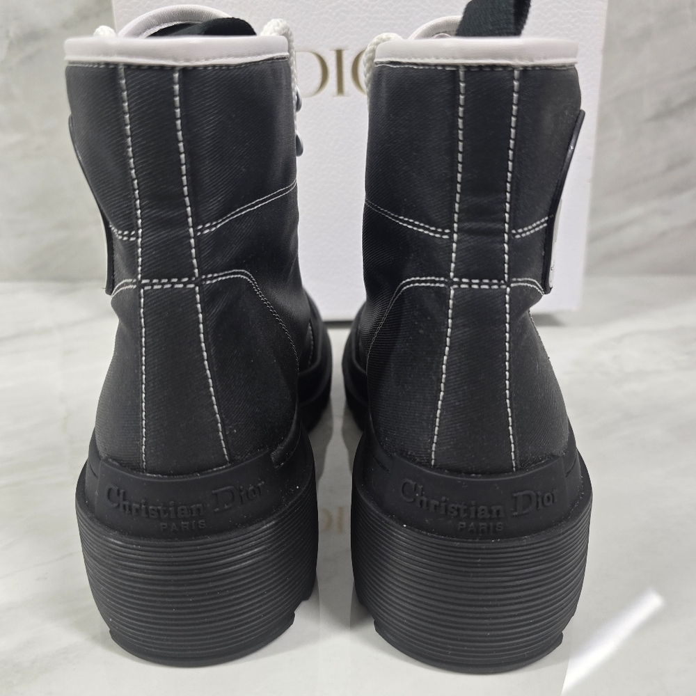 Dior Sneakers - Picture 6 of 13